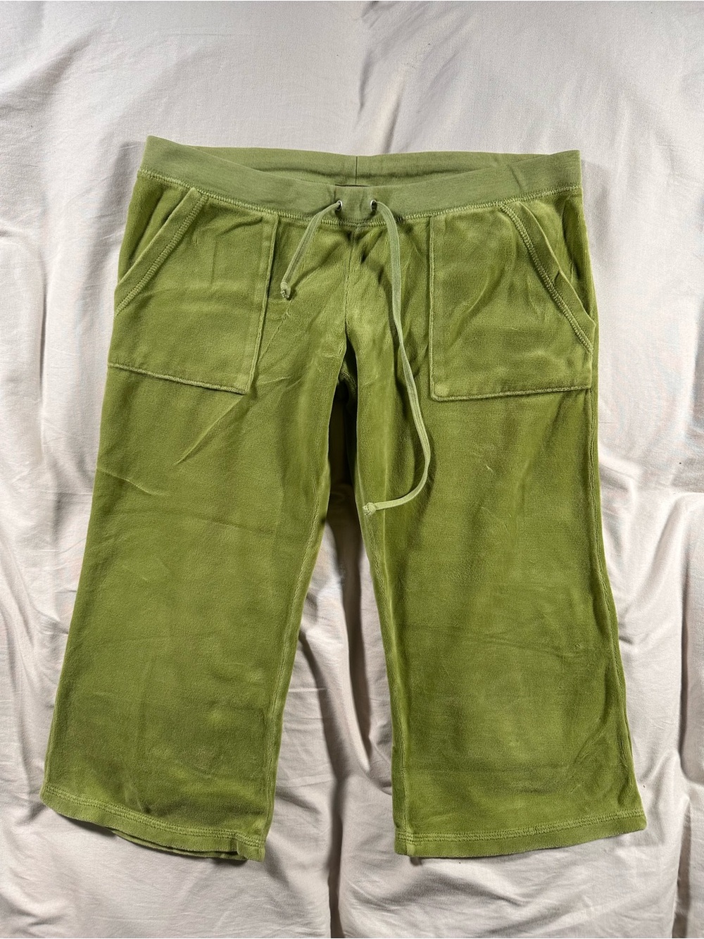 Juicy Couture Made In America Green Apple Velour Capri Shorts Small EUC RARE Y2K